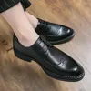 Sapatos de vestido primavera couro homens grosso-sola estilo britânico negócios formal desgaste preto casual brogue moda japonesa altura aumento