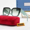20% de réduction sur les lunettes de soleil de créateurs de luxe pour hommes et femmes