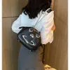 Designer de 24SS Viviene Westwoods Holdra de alta qualidade Imperatriz Dowager Xi Bag de garotas picante Saturno Saco de sela de corpo cruzado Saturn Black Black