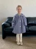 Schleie Mäntel Graben Mädchen Herbst Mantel Kinder Kleidung Baby Puppe Kragen Lose Anliegende Mittellange Windjacke Drehen Unten