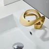 Bathroom Sink Faucets Factory Supply Light Luxury Copper Faucet Basin And Cold Simple Waterfall