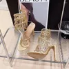 Sandalias Verano Mujer Tacón alto En forma de serpiente Envuelto Cristal Colgante Zapatos de correa de una línea Versátil