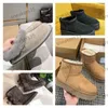 Botas Diseñador Tasman Zapatillas al aire libre Diapositivas de piel de castaño Piel de oveja Shearling Tazz Mules Mujeres Hombres Ultra Mini Zapatos de plataforma Gamuza Confort Otoño Invierno Tamaño 35-43