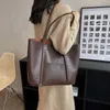 nxy Big Stone Pattern Leather Shoulder Side Bag for Office Women Winter Fashion Trend Designer High Capacity Hand Bag Tote Bags 230308