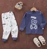 Les derniers vêtements d'automne en satin pijama pour enfants et pantalons longs conviennent aux vêtements d'hiver en pur coton de nombreux styles au choix.