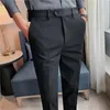 Herenpakken zomer enkel lengte pak broek broek broek voor mannelijke ijs zijden Koreaanse stijl dunne man formeel 2023 Korea kleding g147