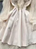 Casual klänningar kvinnor pärlstav vintage klänning mode hög midja lapptäcke gase eleganta damer en linje vårhöst aprikos mantel vestidos