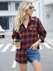 Kvinnors blusar Autumn Casual Shirts For Women Striped Color Patchwork med fickor Flanell Material Vinter Kvinnliga blus Tops Outfits C5238