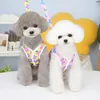 Halsbanden 2023 Lente en zomer Dierenkleding Groothandel Puppy Teddy Borst Terug Trekkabel Bloem Inclusief