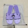 Boyut 35-43 Tasarımcılar Kadınlar İçin Terlik Tembel Çiçekli Slaytlar Kadın Flats Platform Sandaletler Kauçuk Brokar Dişli Taban Katır Parmak arası Terlik Plaj Nedensel Ayakkabı Loafer'lar Kaydırıcılar
