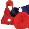 Designer Automne et hiver Bonnet tricoté Chapeaux décontractés pour hommes et femmes de haute qualité Chunky Knit épais chaud fausse fourrure pom Bonnets Chapeaux Femme Bonnet Bonnet Caps
