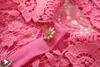 Robe en dentelle rose Sexy découpe 2023 mode nouveau Style tempérament célébrité taille délicate enveloppé robe résistante S-XL