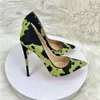 Kledingschoenen tikicup harige grafitti patroon vrouwen groene punty teen hak schoenen uniek ontwerp sexy slip op stiletto pumps plus maat 33-45 231101