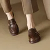 Klänningskor Spring British Retro Style Round Head Low Heel Solid Color Loafers A Slipon Comfort Womens Single 231031