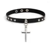 Collier ras du cou en cuir noir Goth pour femmes coeur rond croix pendentif colliers conception de ceinture collier gothique bijoux de fête E094