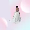 Abiti da sposa design retrò bianchi e rossi Maniche ad aletta Appliques Pizzo pieghettato Tulle Raso Una linea Abiti da sposa Taglia personalizzata60505664686227