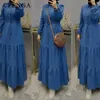 Ropa étnica Mujeres vestidos de mezclilla 2023 Moda azul de botón largo vestidos de encaje islámico elegante damas túnica musulmana