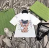 Uxury Designer Kids ClothingsセットTシャツベールスカートファッションブリティッシュサマーチルドレン宝物と女の子コットン2ピース高級デザイナーシャツプリーツスカート