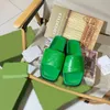 kapcie designerskie buty damskie kapcie haftowe drukowane buty na zewnątrz płaskie buty wygodne grube dolne sandały bez poślizgu plaża z pudełkiem