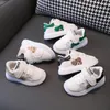 Sneakers Babyschoenen 1 jaar Kinderen Casual schoenen Baby Boy Girl Sneakers Sportschoenen Witte Trainers Tennis Teutlers Infant Footwear 231102