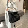 Borse a tracolla Borse Borsa a tracolla nera da donna Borsa casual semplice e borsa in nylon impermeabile a tracolla Borsa a tracolla di grande capacità Borse da donnastylishhandbagstore