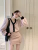 Arbeitskleider Süßes Mädchen Anzug Damen Herbst Kontrast V-Ausschnitt Plüsch Langarm Strickjacke Jacke PU Lederrock Mode Zweiteiliges Set