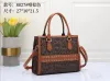 2023 New Best Quality Designer Bag Fashion Women Crossbody Shoulderbag Luxury Handbag Lady Travel Top Quality Leather Clutch Purse Shoulder