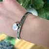 Armreif Hochwertige Mode Doppel Herzförmige Anhänger Armband Schmuck Edelstahl Charme Blau Rosa Liebe Für Frauen