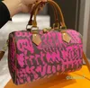 Graffiti tote bag luxurys designers sacos impressos bolsas de ombro senhora monogramas couro lona travesseiros bolsa