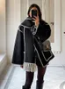 Kvinnorjackor Fashion Embroidery Coat med halsduk för kvinnor långärmad fickor jacka kvinnlig hösten singelbröst löst lady streetwear 231101