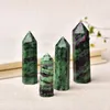 Dekorativa figurer 1PC Natural Crystal Point Epidote Healing Obelisk Green Quartz Tower Ornament för heminredning Reiki Energy Stone Pyramid