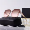 moda luksusowe okulary przeciwsłoneczne dla kobiet projektantów mężczyzn nowa model okularów specjalne litery ochronne UV 400 Big noga podwójna rama belki na zewnątrz stopu okulary przeciwsłoneczne