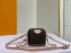 Mini Bumbag Designer Bolsa Mulheres Bolsas De Ombro Pequeno Crossbody Bag Lady Chain Bags Luxurys Messenger Bag Alta Qualidade Bolsa Senhora Bolso Marrom Flor Carta Impressa