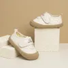 Sneakers babyschoenen peuter schoenen zachte soled single schoenen voor jongens en meisjes kinderen baotou baby functionele schoenen 231102