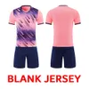 Kits de maillots de football Qqq8 DIY avec design et shorts personnalisés. Toute équipe, veuillez nous contacter pour vos solutions personnalisées avant