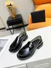 Designer Dames channeles Loafer Casual schoenen Dikke bodem Leer Zwart Dames Monolith Black Cloudbust Outdoor Klassiek Loafers Matte pumps Chanelliness schoenen