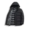 Męski Parkas High End Fashion Down Down Down Down Męska czapka 2023 Zimowa firma swobodnie zagęszczony ciepły bawełniany wiatroodporny płaszcz 231101