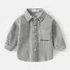 Barnskjorta Corduroy Boys Cardigan Baby Boys Shirts Långärmad skolblus Barn Vit skjorta för småbarn pojkar blus barn toppar hösten 230331