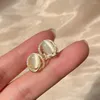 Backs Ohrringe Kupferlegierung Koreanischer Clip auf synthetischen Zirkonia Opal niedlichen Stil Fake Piercing Ohrstecker Geschenke für Frauen