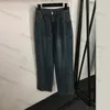 Jeans da donna lato tridimensionale lettera in rilievo design a vita alta cilindro dritto gamba larga pantaloni alla moda in denim