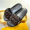 buitenshuis reizen Slippers Gladiator sandaal Voel sandale Ontwerpers schoenen heren Platte hak Slipper Casual Dames satijn strand 2024 Nieuw Mule zwembad Slide comfort Met box gym