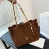 Designer large capacity Tote bag autumn winter new chain bag shoulder bag suede material diamond check bag fashion casual collocation bluewindow-15 CXD231123