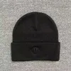 Gorro de designer de luxo para mulheres e homens chapéu multicolorido outono e inverno impresso com letras clássicas de moda quente e elegante