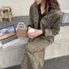 Casual Jurken Oneimirry Mode Koreaanse Luipaard Vrouwen Herfst Winter Losse Vintage V-hals Knop Lange Jurk Vrouwelijke Vestidos 2023