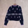 Kadınların Sweaters Tasarımcısı Çiçek Deseni Yaş Mizaç Lacivert Kazak Örgü Sonbahar ve Kış Yeni Mektup Örme Çiçek I2TA