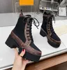 Botas de moto con plataforma de moda para mujer Botas Martin con cordones y punta redonda