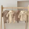 Rompertjes Herfst Gebreide Baby Romper Schattige Beer Oor Capuchon Jumpsuit voor Jongens Meisjes Effen Kleur Gebreide Babykleding geboren Koreaanse Onesie 231101