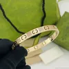 Klasyczne bransoletki bransoletki Eleganckie złote i srebrne bransoletka liter biżuteria miłośnicy ślubnej prezent