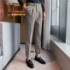 Herrar av män brittisk stil höst mode stripe pläddräkt byxa män hög midja design smala passform kontor byxor mens brudgum bröllop byxor