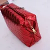 Bolsa feminina de couro Bvs 22 * 15 * 8cm vermelho outono e inverno nova bolsa de tecido de treliça de diamante com nó versátil travesseiro pequeno quadrado bolsa mensageiro de ombro único mão feminina